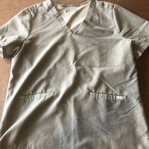 Figs scrub top women